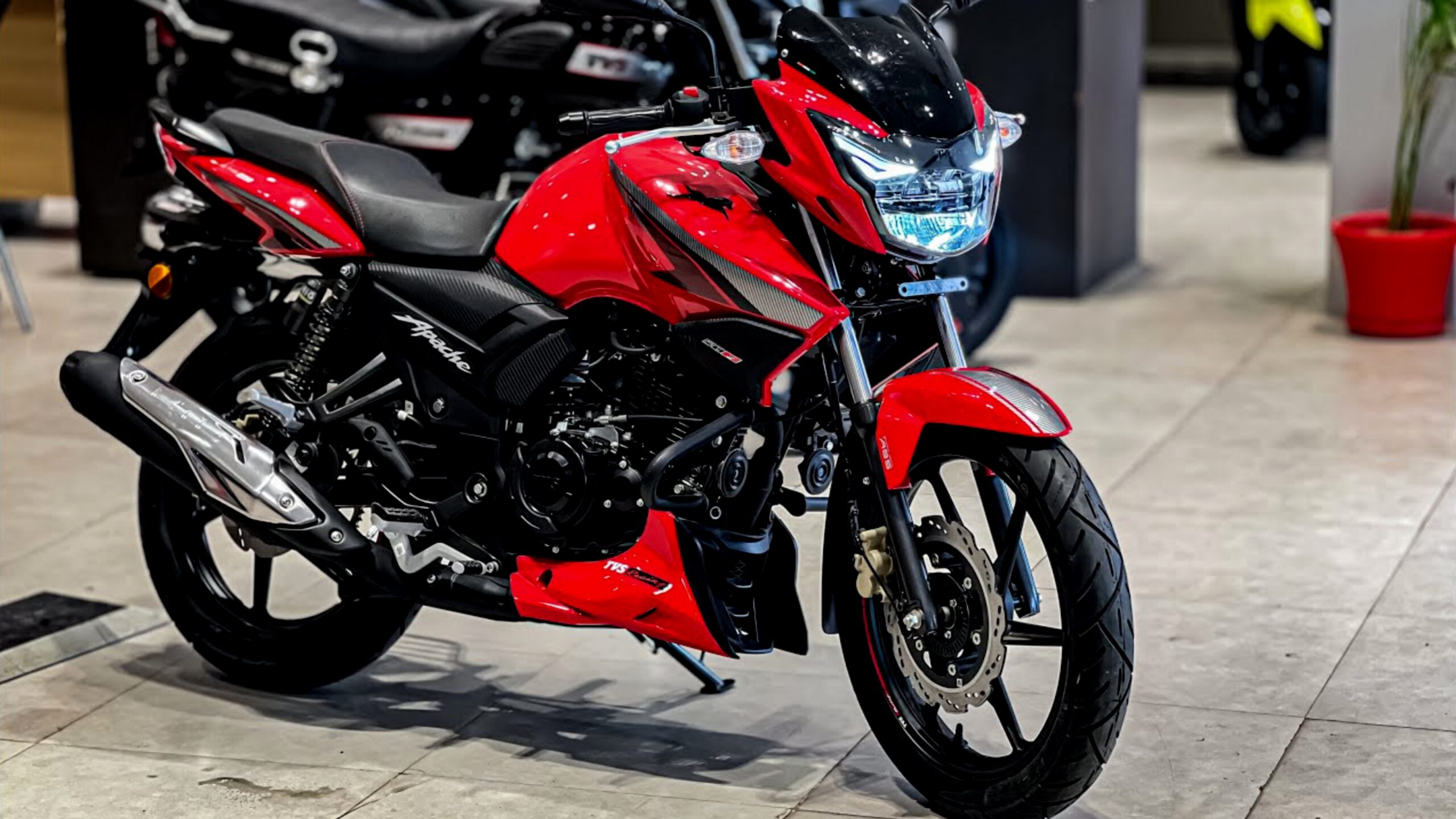 TVS Apache RTR 160 New Model 2025